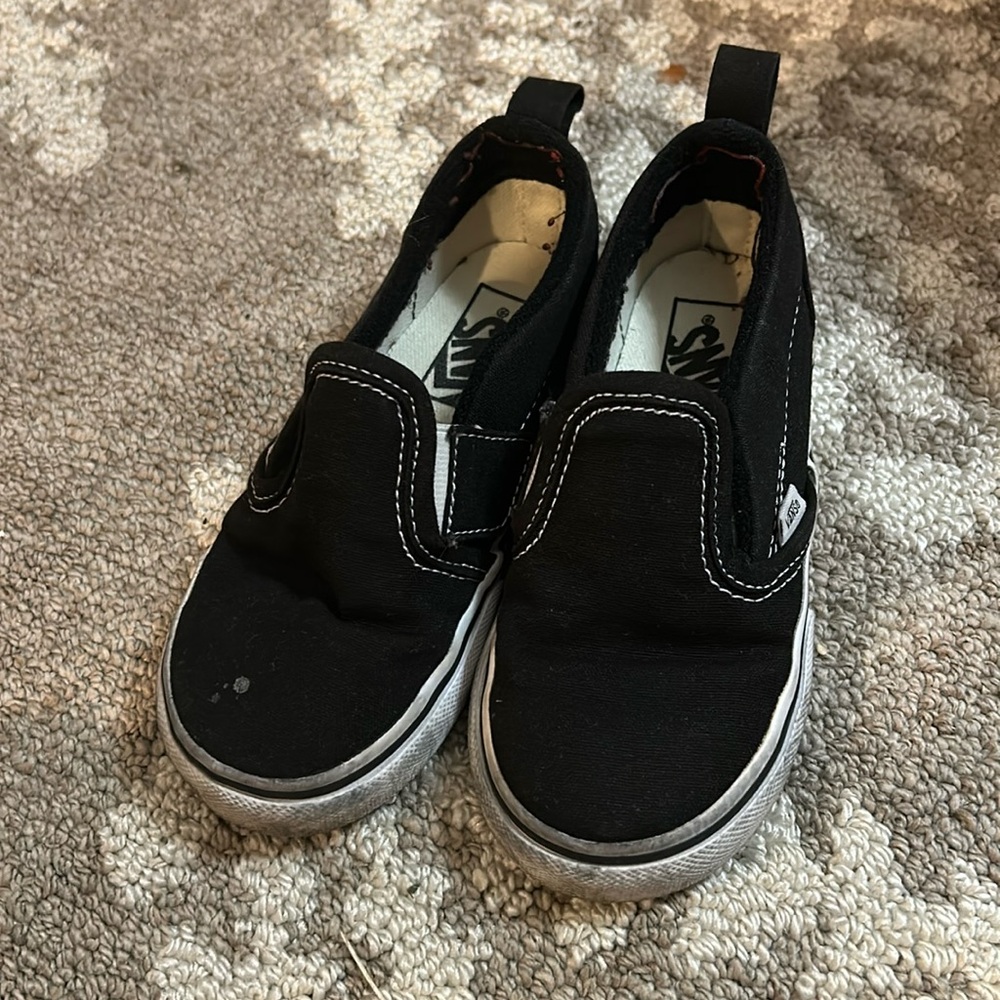 Used Toddler Size 9 Van Slip Ons